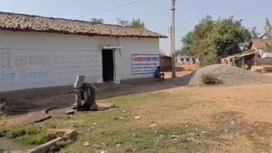 केंद्रीय जेल निर्माण की आड़ में टूटते आशियाने, बैमा खपराखोल के ग्रामीण बेघर होने की कगार पर 10 IMG 8237