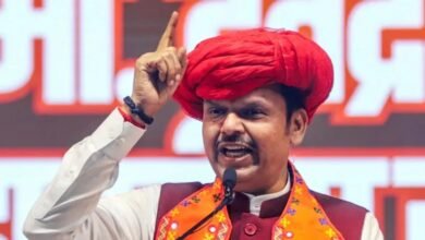 Ambernath, Nagar Parishad, BJP, Congress, Alliance, Broken Alliance, Devendra Fadnavis, Eknath Shinde, Shiv Sena, NCP, Maharashtra Politics, Local Elections, Suspension, Political Controversy, Ward Results, बहुमत, पार्षद निलंबन, राजनीतिक गठबंधन, स्थानीय चुनाव, महाराष्ट्र, कांग्रेस, बीजेपी, शिवसेना,