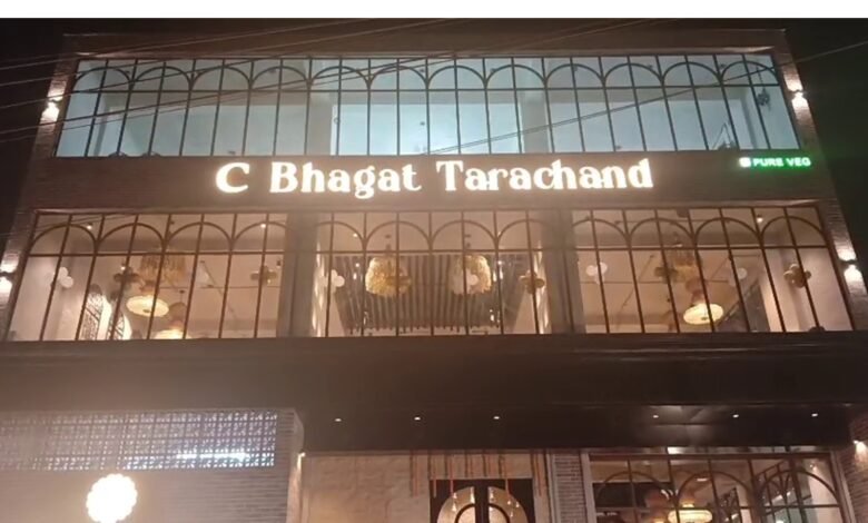 Grand restaurant opening