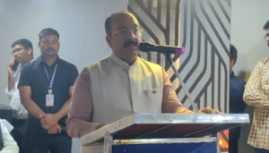 Swearing-in ceremony: लोकतंत्र के चौथे स्तंभ को मिली नई ऊर्जा, बिलासपुर प्रेस क्लब का शपथ ग्रहण संपन्न. 2 Swearing-in ceremony