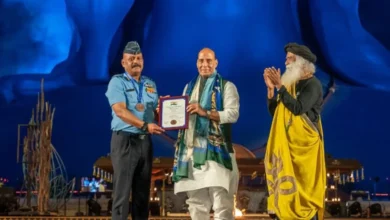 ईशा महाशिवरात्रि 2026 में ‘भव्य भारत भूषण’ सम्मान की शुरुआत, राष्ट्र-निर्माताओं को किया गया सम्मानित 3 adiyogi