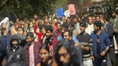 यूनीवर्सिटी में आधी रात बवाल: ABVP और लेफ्ट विंग में हिंसक झड़प, कई छात्र घायल 5 JNU violence, JNU clash ABVP left wing, JNU students injured, JNU library attack, Jawaharlal Nehru University Delhi, ABVP protest JNU, Left wing student violence, JNU campus fight, JNU VC Shantishree D. Pandit, JNUSU protest, JNU midnight attack, Delhi student unrest, JNU student politics,