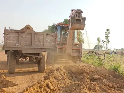 धमतरी में अवैध प्लाटिंग पर सख्ती, सरकारी जमीन पर बनाई सड़क तोड़ी गई 1 30ae39d5 fd94 482a bb2d e97d1b0313e7 1774708219610