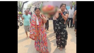 Funeral Rites: -मां को बेटियों ने दी मुखाग्नि, परसाही गांव में टूटी पुरानी परंपरा 3 Funeral Rites