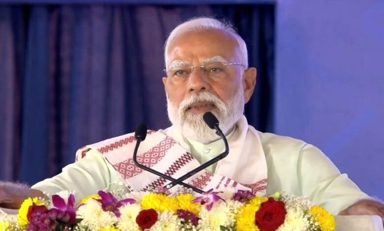 राष्ट्रपति द्रौपदी मुर्मू के ‘अपमान’ पर पीएम मोदी का टीएमसी पर हमला, कहा- नारी शक्ति और आदिवासी समाज माफ नहीं करेगा 1 IMG 9878