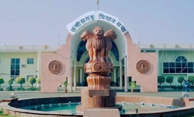 The Paper Leak Case: 12वीं हिंदी पेपर लीक का मामला गरमाया, विधानसभा में गूंजा मुद्दा 1 The Paper Leak Case