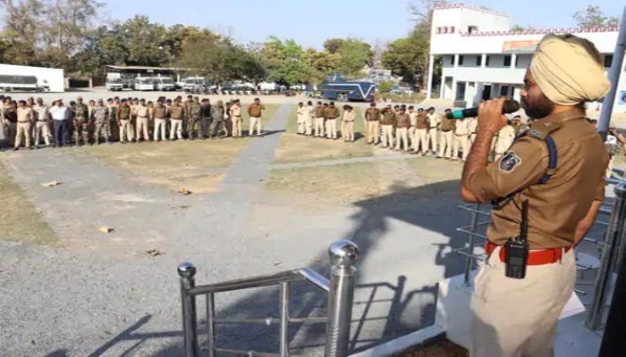 होली पर सरगुजा में कड़ी सुरक्षा, 600 जवान तैनात; मुखौटों और डीजे पर प्रतिबंध 1 image 10