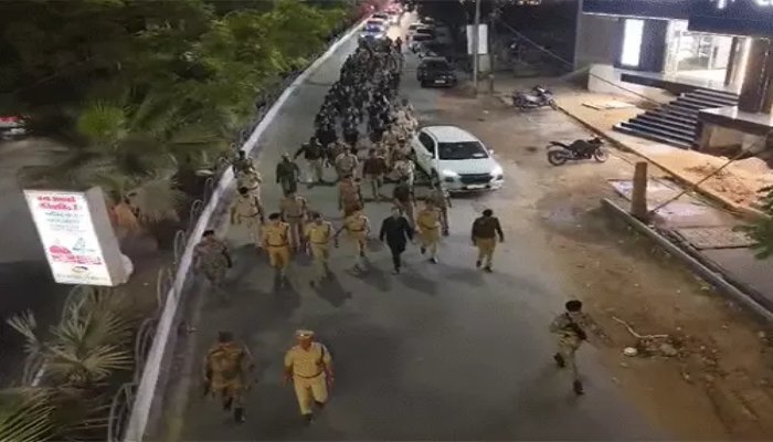 गिरफ्तार