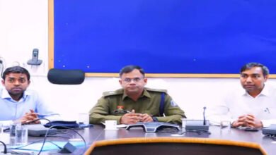 त्योहारों को लेकर जशपुर प्रशासन सतर्क: शांति समिति बैठक में सुरक्षा और स्वास्थ्य व्यवस्थाओं की समीक्षा 6 जशपुर