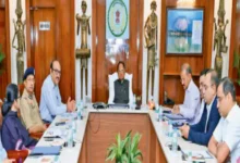 सिलेंडर और पेट्रोल की कमी की अफवाह पर सख्ती, सोशल मीडिया पर निगरानी के निर्देश 21 orig 7 1 1774738480