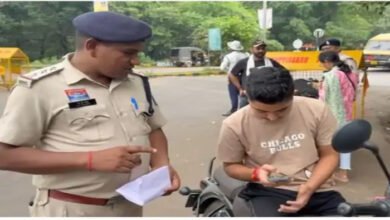 दुर्ग में बिना हेलमेट चलाने पर 24 पुलिसकर्मियों के कटे चालान, ITMS से निगरानी तेज 2 BeFunky photo 9