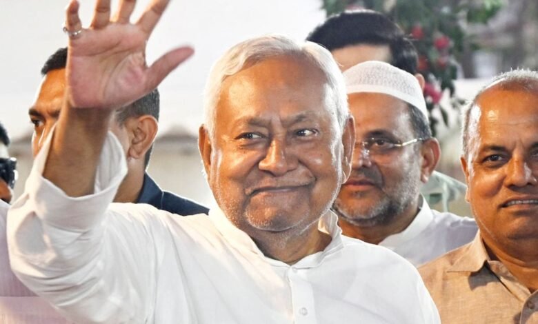 बिहार में खत्म हुआ नीतीश कुमार युग, आज देंगे इस्तीफा; कल नई सरकार का शपथ ग्रहण 1 IMG 1617