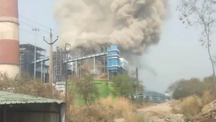सक्ती के वेदांता पावर प्लांट में भीषण बॉयलर ब्लास्ट, 9 मजदूरों की मौत, 30 से ज्यादा घायल 1 IMG 1630