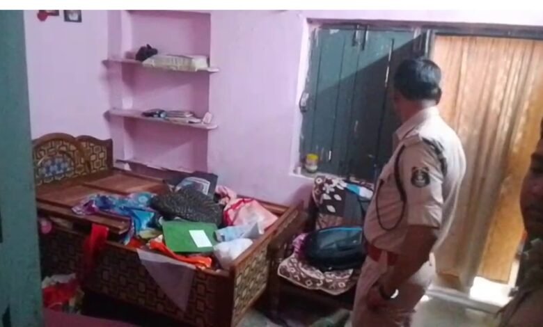 Theft in Railway Colony