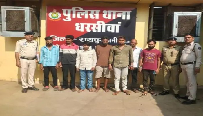 ऑपरेशन ‘निश्चय’ का बड़ा एक्शन: 5 जिलों में छापेमारी, नशीले पदार्थ और हथियार बरामद, 46 वारंटी गिरफ्तार 1 image 2 2