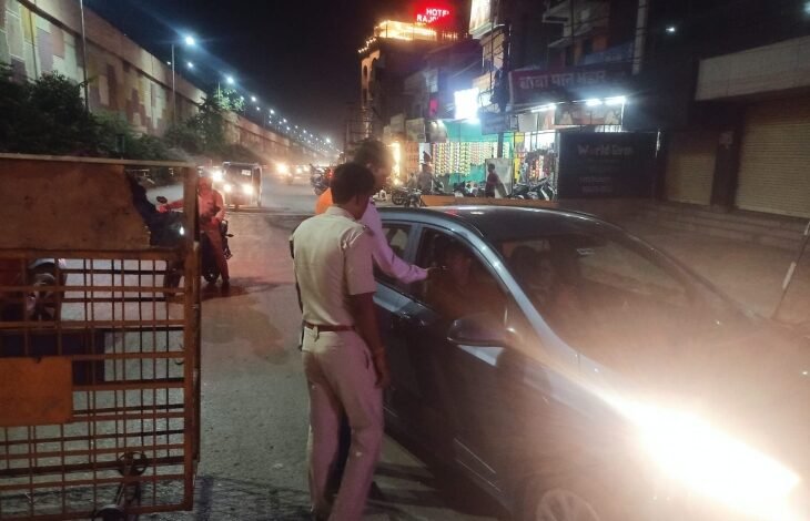 drunk driving Raipur, traffic police action, drink and drive case, Raipur traffic checking, MV Act Section 185, road safety India, breath analyzer test, traffic enforcement Raipur, drunk drivers caught,