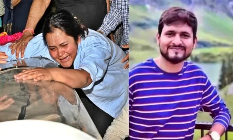 Pahalgam attack anniversary, Aishanya Dwivedi, Shubham Dwivedi, terror attack victims India, Narendra Modi statement, Yogi Adityanath meeting, Kashmir terrorism, Operation Sindoor, anti terrorism stance India, Pakistan terrorism allegations, victim family reaction, national honor demand victims, Kanpur victim story, emotional survivor story,