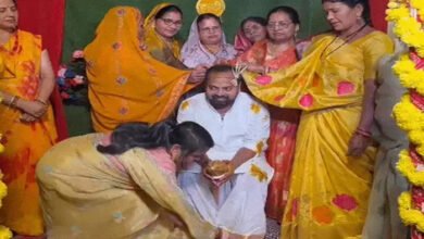 दीपेश