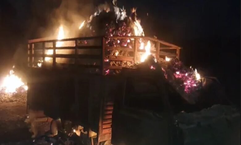 Tendu Patta, Truck Fire, High Tension Wire, Mohla Manpur Ambagarh Chowki, Chhattisgarh News, Mazda Vehicle Fire, Forest Produce, Fire Accident, Keshla Village, Tendu Leaf Truck, Electrical Spark, Road Accident, Ghotatola Police, Rajnandgaon, Fire Incident,
