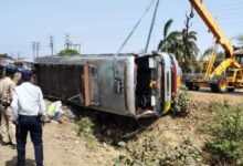 Dewas Bus Accident, Barwah Route Bus, Madhya Pradesh News, Highway Accident, Passenger Bus Overturned, Road Accident, Bus Driver Injured, Traffic Police, Technical Fault,