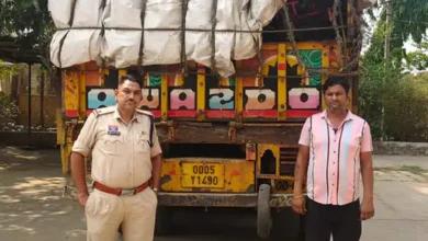 रायगढ़ में अवैध स्क्रैप से भरा ट्रक जब्त, 9.22 लाख की संपत्ति बरामद; चालक गिरफ्तार 2 1001784822 1781117099