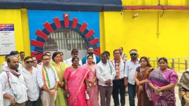 हिरासत में बंद युवक की मौत पर कांग्रेस की जांच टीम सक्रिय, परिजनों और अधिकारियों से की पूछताछ 2 हिरासत