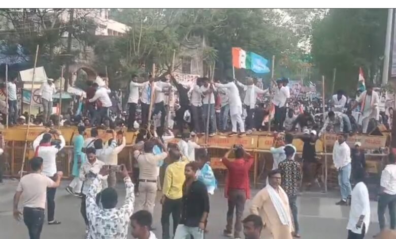 Fierce Agitation: NEET पेपर लीक के विरोध में बिलासपुर में बवाल, एनएसयूआई ने केंद्रीय मंत्री निवास का किया घेराव 1 Fierce Agitation