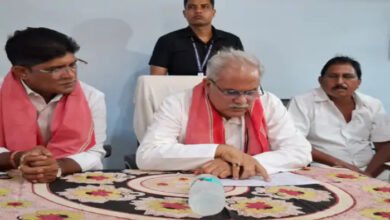 खरीफ सीजन में खाद संकट गहराया, भूपेश बघेल ने सहकारी समितियों का किया निरीक्षण 2 खरीफ