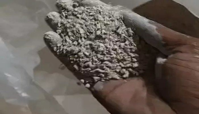 निरमा पैकिंग के नाम पर चल रही थी अवैध गुटखा फैक्ट्री, पुलिस ने मारा छापा 1 निरमा