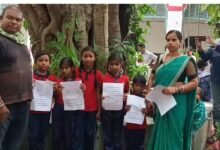 खेल मैदान कब्जा: खेल का मैदान लौटा दो मासूम बच्चों की यही है पुकार 17 खेल मैदान कब्जा