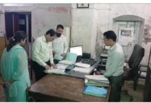 कलेक्टर निरीक्षण : -बिलासपुर तहसील में कलेक्टर का औचक निरीक्षण, लंबित मामलों की हुई समीक्षा 18 कलेक्टर निरीक्षण