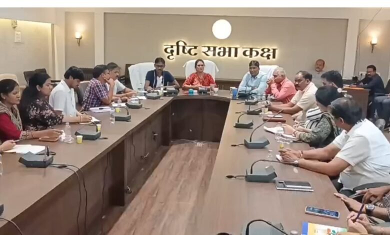 निगम बैठक: महापौर का सख्त निर्देश, अतिक्रमण हटाने में नहीं होगी कोई कोताही 1 निगम बैठक