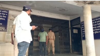 सुसाइड: सरकंडा थाना क्षेत्र के बॉयज हॉस्टल में लॉ स्टूडेंट की संदिग्ध मौत, मौके से मिला 'सॉरी' लिखा कागज 3 सुसाइड