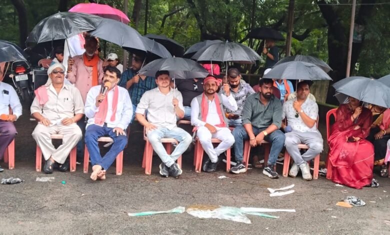 CBI-SIT जांच मांग