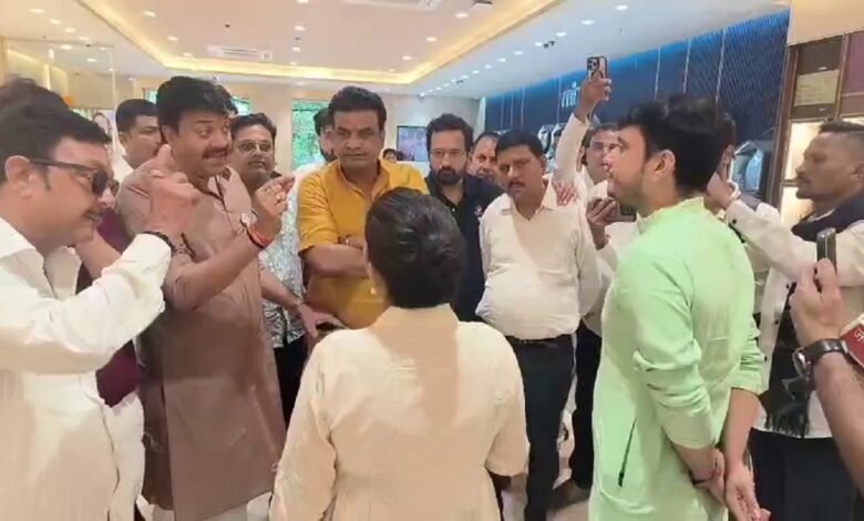 ज्वेलरी शॉप विवाद