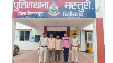 ब्लैकमेलर गिरफ्तार