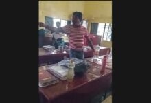 प्राचार्य को धमकी