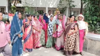 सरपंच आरोप