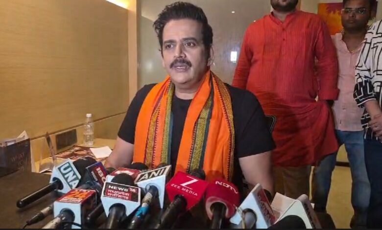 बिलासपुर पहुंचे रवि किशन