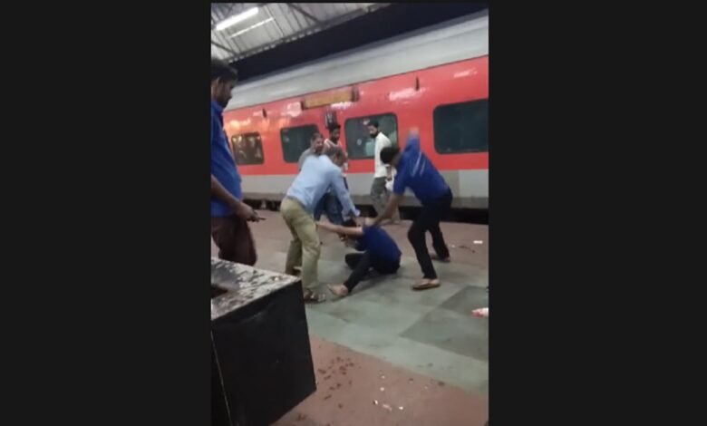 वेंडरों की गुंडागर्दी